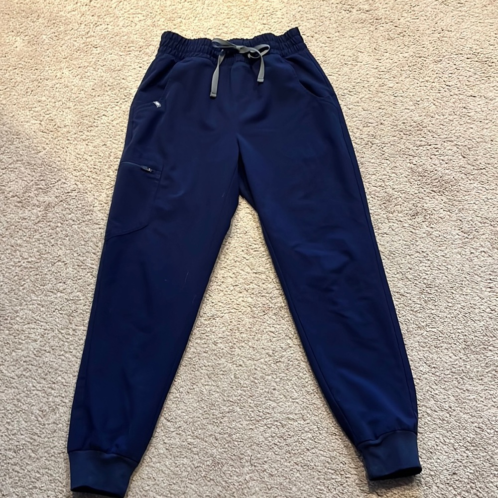 Figs navy scrubs joggers XS